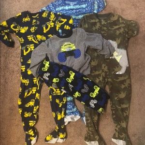 Lot of 5T fleece Pajamas